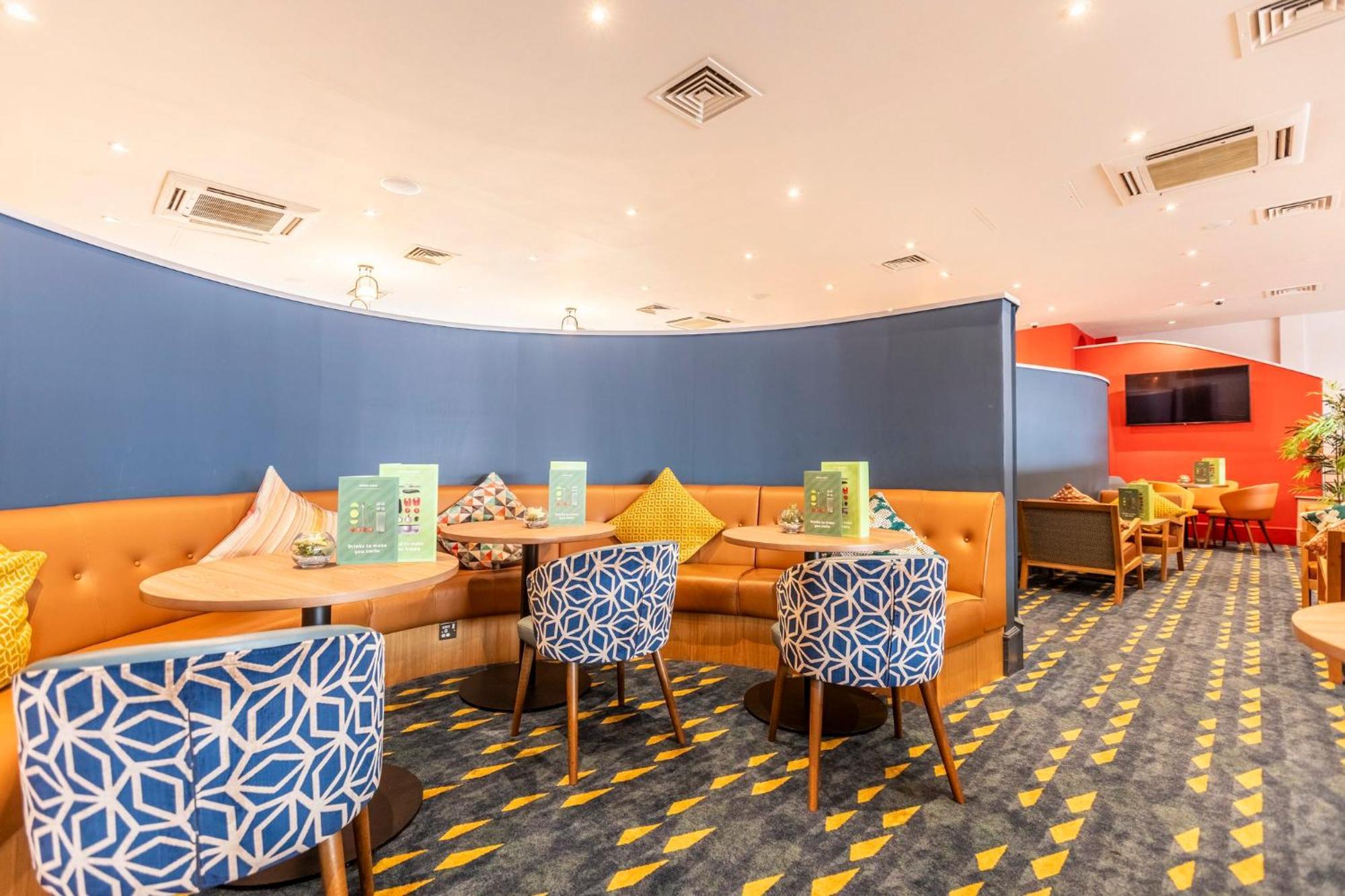 Holiday Inn Cardiff City By Ihg Екстер'єр фото