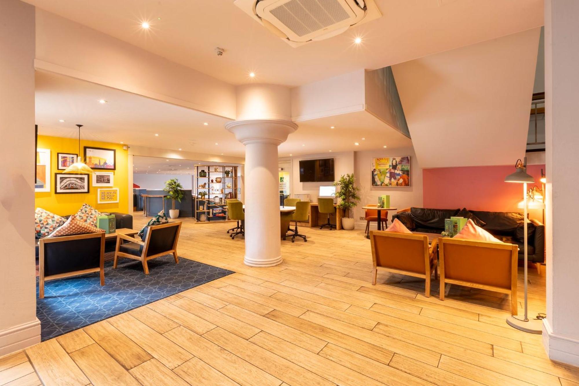 Holiday Inn Cardiff City By Ihg Екстер'єр фото