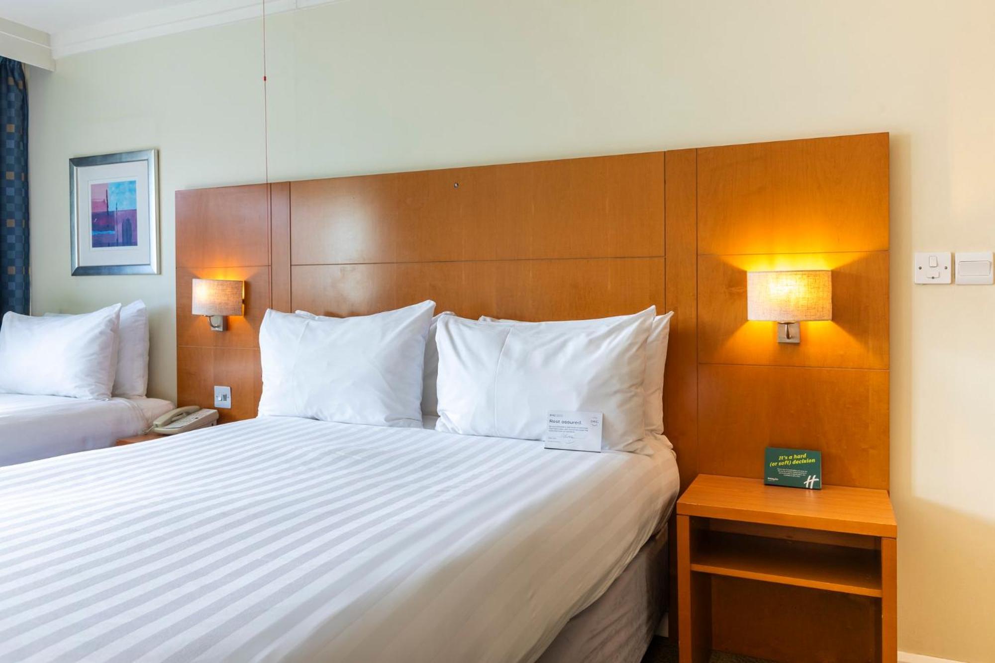 Holiday Inn Cardiff City By Ihg Екстер'єр фото