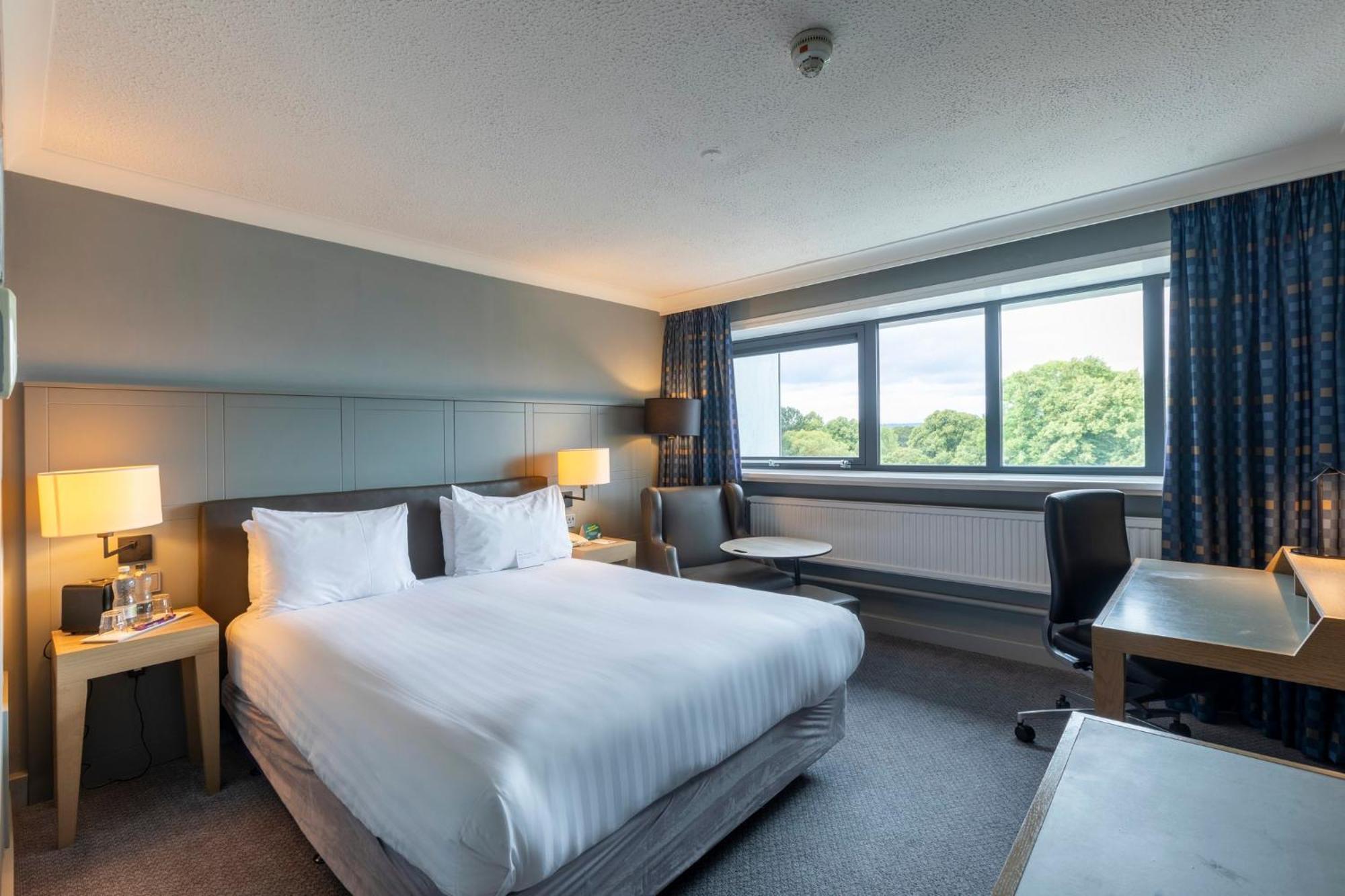 Holiday Inn Cardiff City By Ihg Екстер'єр фото